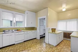 1911 N Nevada Ave, Colorado Springs, CO 80907 - Photo 14