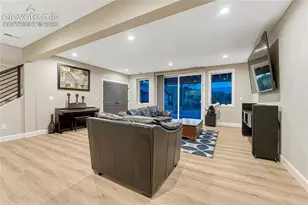910 Spacious Skies Dr, Woodland Park, CO 80863 - Photo 28