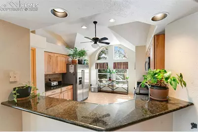 670 Fernglen Court, Colorado Springs, CO 80906 - Photo 6