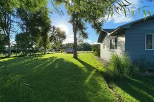 820 S 19th St, Rocky Ford, CO 81067 - Photo 2