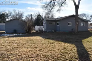 820 S 19th St, Rocky Ford, CO 81067 - Photo 38