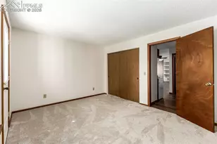 6393 Village Ln, Colorado Springs, CO 80918 - Photo 12