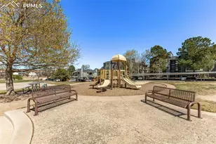 6393 Village Ln, Colorado Springs, CO 80918 - Photo 24