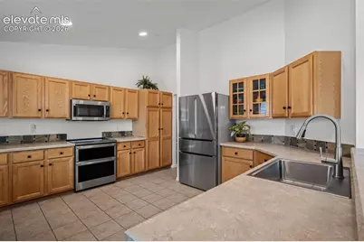 6955 Cotton Drive, Colorado Springs, CO 80923 - Photo 12