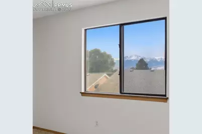 6430 Jonathan Court, Colorado Springs, CO 80918 - Photo 18