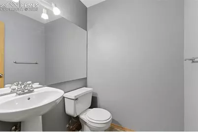 6430 Jonathan Court, Colorado Springs, CO 80918 - Photo 10