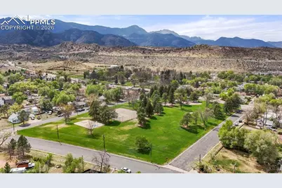 2405 Hagerman Street, Colorado Springs, CO 80904 - Photo 26