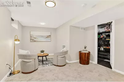 604 E Espanola Street, Colorado Springs, CO 80907 - Photo 12