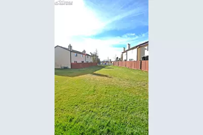 2438 Lexington Village Lane, Colorado Springs, CO 80916 - Photo 32