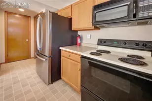 5803 Wisteria Dr, Colorado Springs, CO 80919 - Photo 12