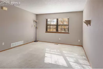 5803 Wisteria Drive, Colorado Springs, CO 80919 - Photo 14