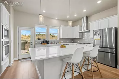4674 Peak Crest View, Colorado Springs, CO 80918 - Photo 10