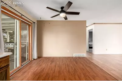 4627 Sprucewood Drive, Colorado Springs, CO 80918 - Photo 12