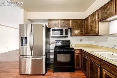 4627 Sprucewood Drive, Colorado Springs, CO 80918 - Photo 16