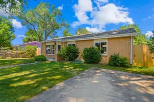 3202 Poinsetta Dr, Colorado Springs, CO 80907 - Photo 2