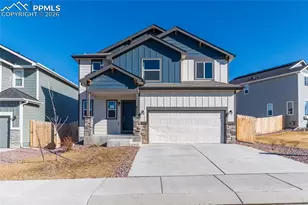 6727 Skuna Dr, Colorado Springs, CO 80925 - Photo 2