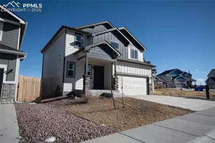6727 Skuna Dr, Colorado Springs, CO 80925 - Photo 4