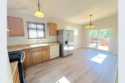 1056 Sundance Circle, Woodland Park, CO 80863 - Photo 14
