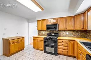 6665 Brook Park Dr, Colorado Springs, CO 80918 - Photo 10