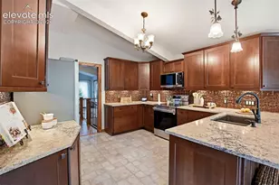 3930 Regency Dr, Colorado Springs, CO 80906 - Photo 12