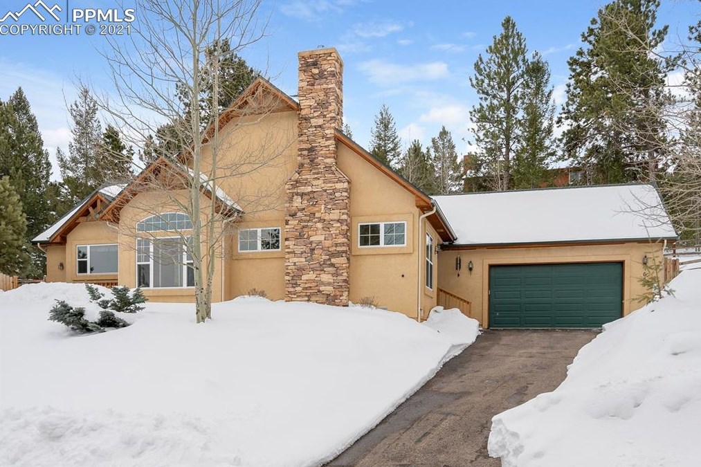 661 Misty Pines Cir, Woodland Park, CO 80863-3339