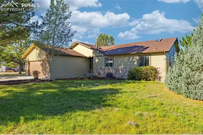 18175 Briarhaven Court, Monument, CO 80132 - Photo 2