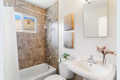 1728 N Chestnut Street, Colorado Springs, CO 80907 - Photo 16