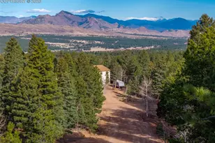 16 Spruce Cir, Woodland Park, CO 80863 - Photo 4