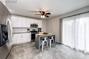 1005 Evergreen Dr, Colorado Springs, CO 80911 - Photo 8
