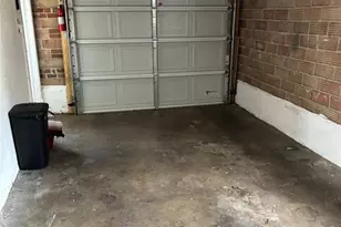 325 W Pitkin Ave, Pueblo, CO 81004 - Photo 14