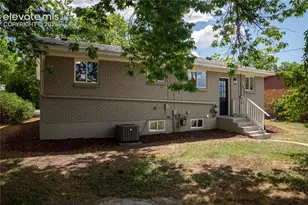 518 Yellowstone Rd, Colorado Springs, CO 80910 - Photo 16