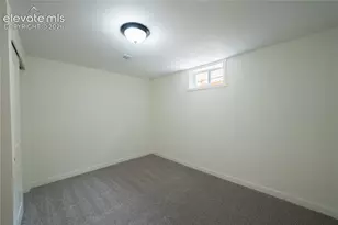 518 Yellowstone Rd, Colorado Springs, CO 80910 - Photo 12
