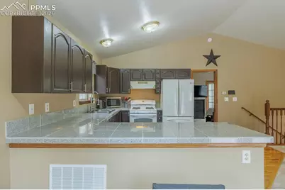 37 Silbani Lane, Florissant, CO 80816 - Photo 12