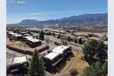 2973 Mesa Road #A, Colorado Springs, CO 80904 - Photo 4