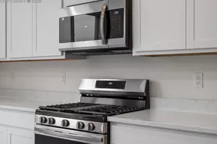 10768 Lewanee Pt, Colorado Springs, CO 80908 - Photo 12