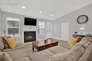 610 E San Gabriel Pl, Colorado Springs, CO 80906 - Photo 10