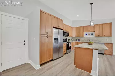 610 E San Gabriel Place, Colorado Springs, CO 80906 - Photo 4