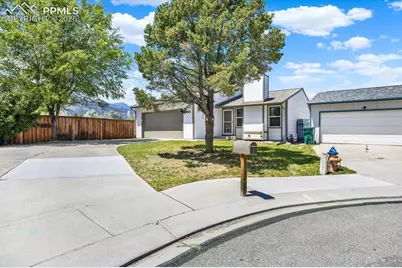 610 E San Gabriel Place, Colorado Springs, CO 80906 - Photo 2