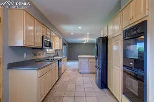 56 Sierra Dr, La Junta, CO 81050 - Photo 8