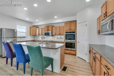 905 Engleby Drive, Colorado Springs, CO 80930 - Photo 8