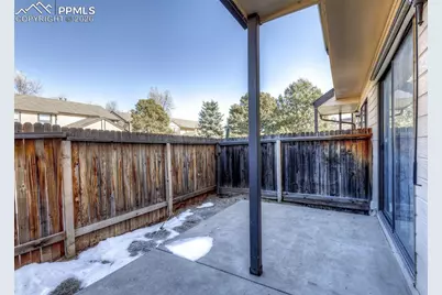 2370 Lexington Village Lane, Colorado Springs, CO 80916 - Photo 4