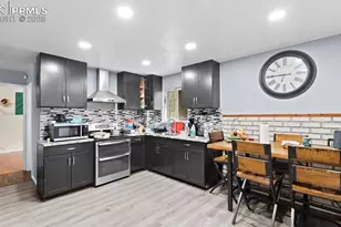 1619 Shasta Dr, Colorado Springs, CO 80910 - Photo 10