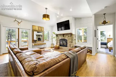 13415 Brentwood Drive, Colorado Springs, CO 80908 - Photo 10