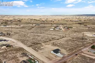 995 E Kirkwood Dr, Pueblo, CO 81007 - Photo 42