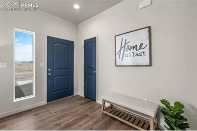 995 E Kirkwood Drive, Pueblo, CO 81007 - Photo 4