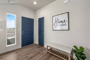995 E Kirkwood Dr, Pueblo, CO 81007 - Photo 4