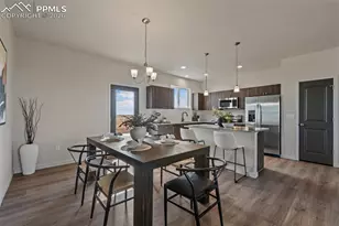 995 E Kirkwood Dr, Pueblo, CO 81007 - Photo 8