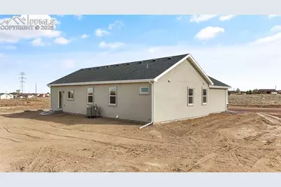 995 E Kirkwood Drive, Pueblo, CO 81007 - Photo 36