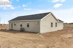 995 E Kirkwood Dr, Pueblo, CO 81007 - Photo 36