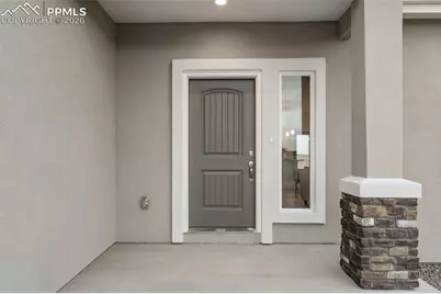 995 E Kirkwood Drive, Pueblo, CO 81007 - Photo 2